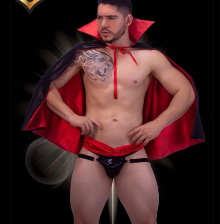 Disfraz Seductor de Vampiro con Capa Bicolor y Lencería de Tirantes Cod. 0047